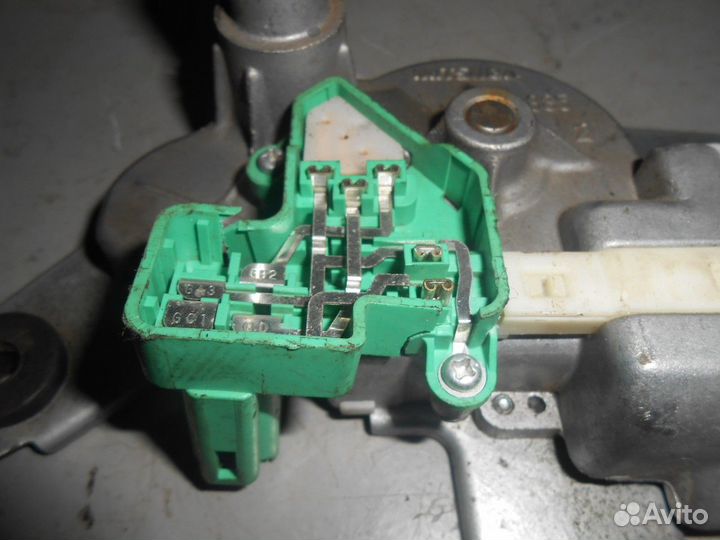 Моторчик стеклоочистителя задний