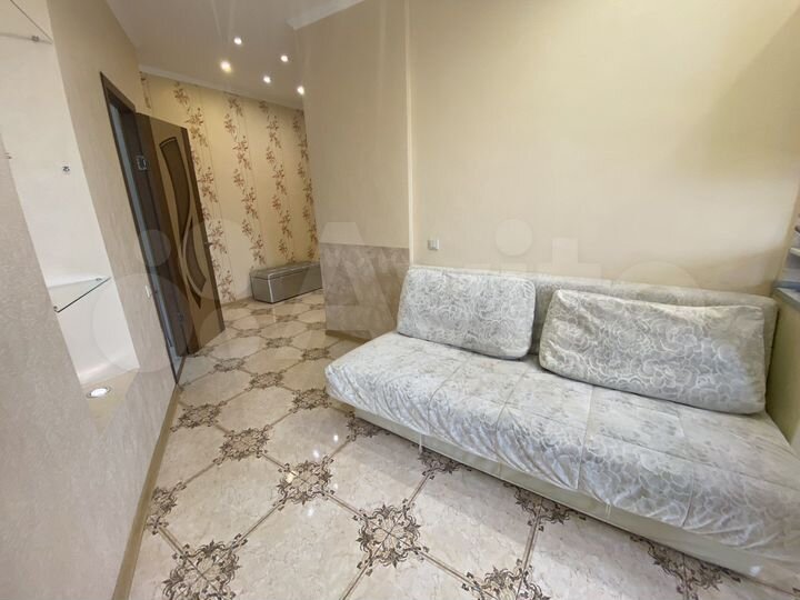 2-к. квартира, 60 м², 4/19 эт.