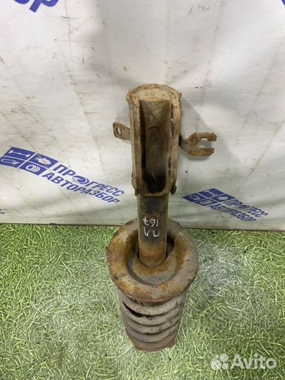 Амортизатор подвески передний левый Mazda Cx-7