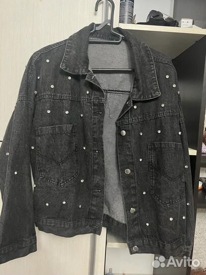 Женская одежда. Разгрузка гардероба