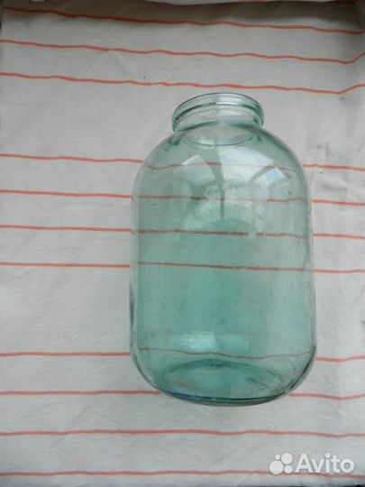 Банки стеклянные 3,0л, 0,68л; 0,65л литровые