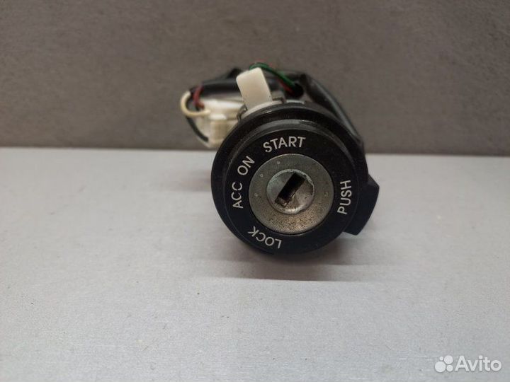 Замок зажигания Hyundai Solaris 2012