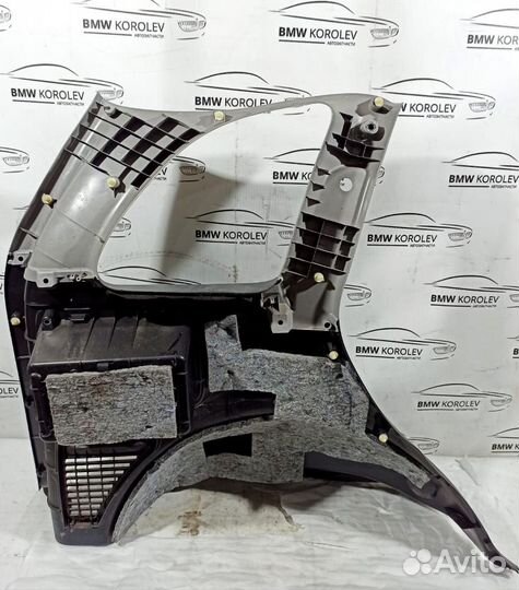 Обшивка багажника toyota RAV 4 2000-2005 правая 5