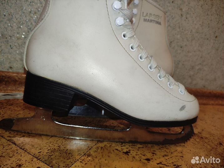 Коньки фигурные размер 34