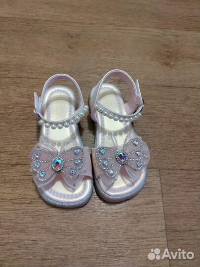 Аренда платья для девочки на выпускной 116-122