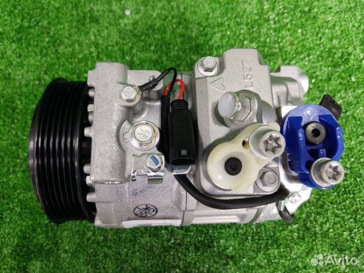 Компрессор кондиционера Mercedes-Benz S W221