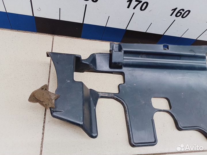 Накладка (кузов внутри) Avensis II 2003-2008