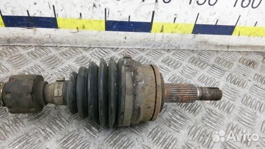 Привод передний левый toyota auris E150 (3NI08KS01