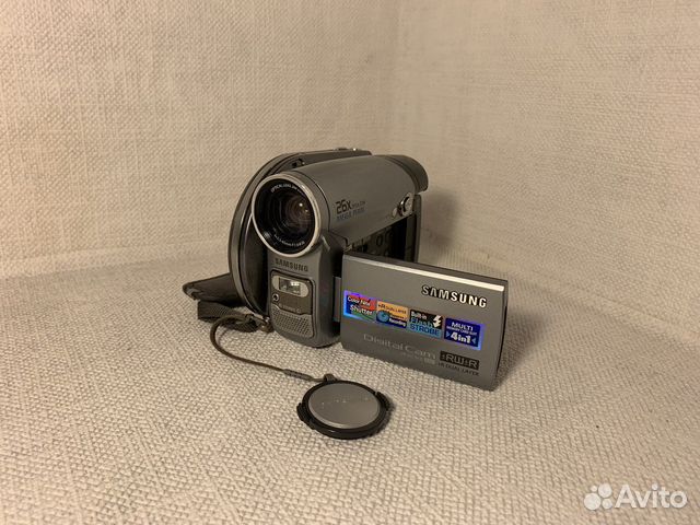 Видеокамера Samsung VP-DC563i