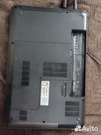 Ноутбук б/у, раскладка английская, работает только