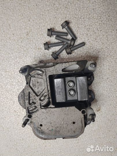 Опора АКПП задняя Audi A6 C7 2.8 CHV 2011-2014