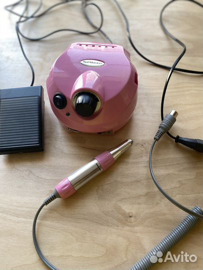 Аппарат для педикюра и маникюра