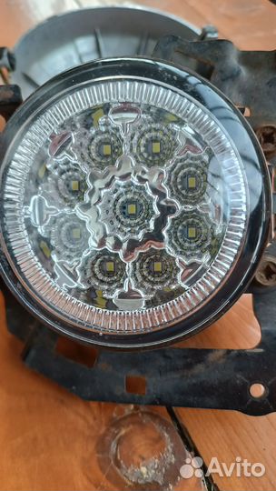 Фара противотуманная, светодиодная mitsubishi