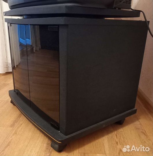 Тумба под телевизор