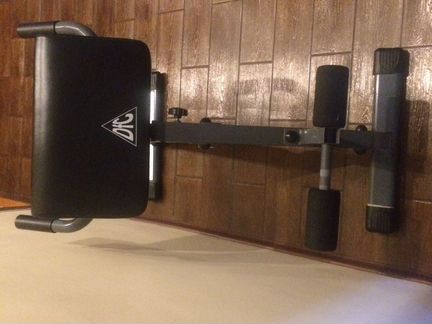 Тренажер гиперэкстензия