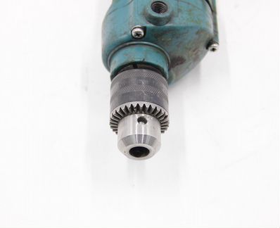 Дрель Makita DP4700