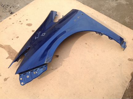 Крыло переднее левое Тойота Приус