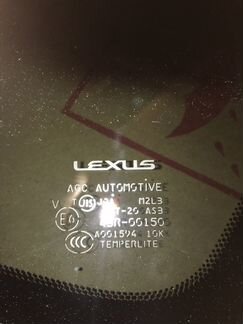 Боковое стекло форточка ориг lexus RX330 2004