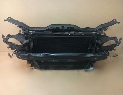 Audi RS4 B9, RS5 8W 4.2FSI кассета радиаторов