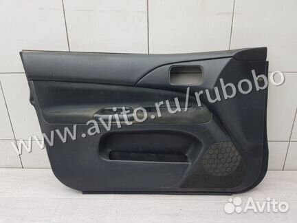 Обшивка двери передняя левая Mitsubishi Lancer 9