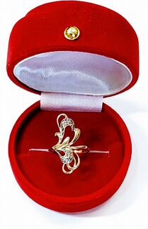 Золотое кольцо с алмазной гранью