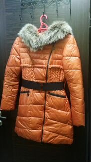 Женский пуховик р. 42-44(S)