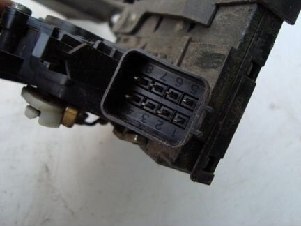 Замок двери передний левый Ford Focus 1 1.8 115