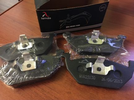 Тормозные передние колодки новые