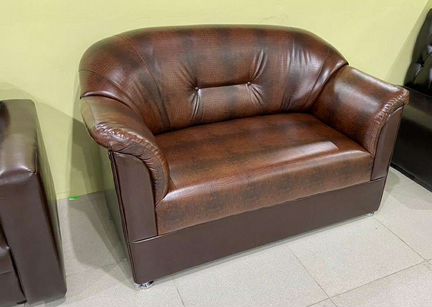 Диван Честер двухместный