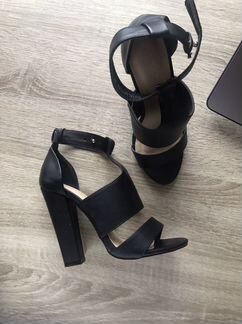 Туфли женские 35-36 размер новые