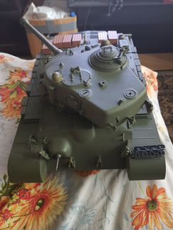 Радиоуправляемый танк