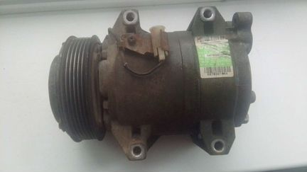 Компрессор кондиционера Volvo S60