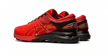Новые кроссы Asics GEL-kayano 25 Tokyo р-р 42-43