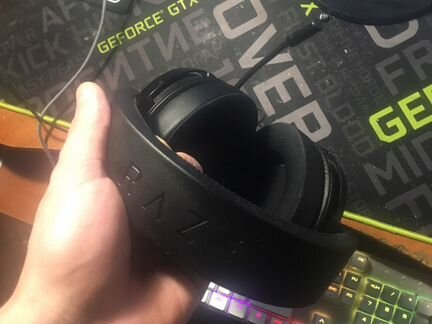 Игровая клавиатура, наушники