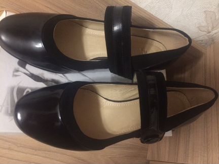 Туфли новые Аксалине
