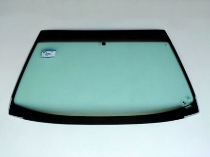 Лобовое стекло Renault Symbol 2 Рено Симбол 2008гв