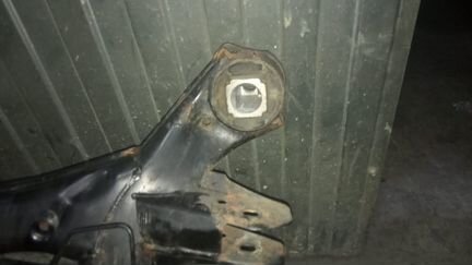 Подрамник задний BMW X5 E70
