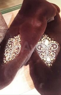 Комплект.шапка+варежки, со стразами, камнями