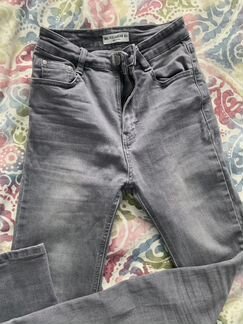 Джинсы женские р.26, 4 пары