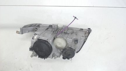 Фара (передняя) правая Mercedes C W202, 2000