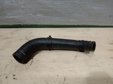 Шланг охлаждающей жидкости Mercedes Benz