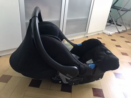 Автокресло Römer для новорождённого