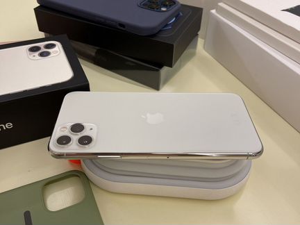 iPhone 11 pro max 256 silver