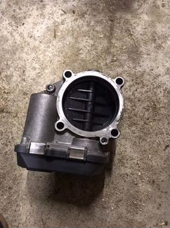 Дроссельная заслонка Audi A4 8K 3.0 CAK 2010