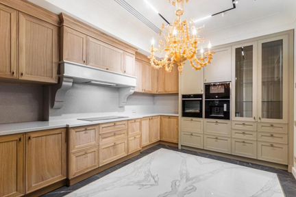 5-к квартира, 245 м², 5/7 эт.