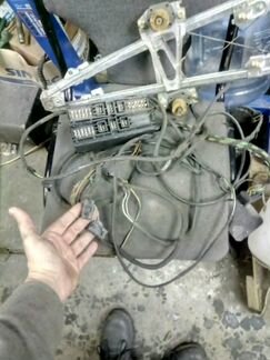 Стекло подъемники ручные на мерседес 124