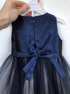 Платье праздничное