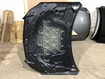 Капот Б/у оригинал Mercedes E 212 рестайлинг