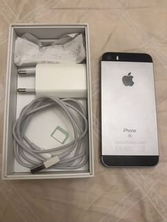 Телефон айфон se 32