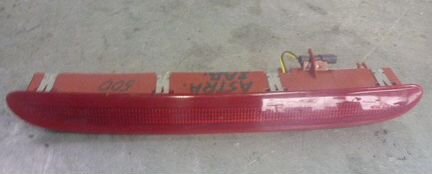 Стоп сигнал крышки багажника astra j 5D